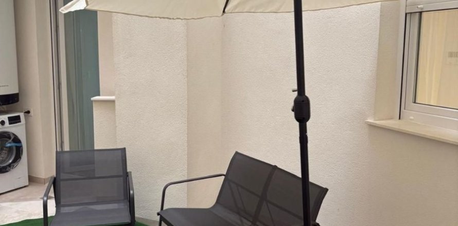 Apartment in Torrevieja, Alicante, Spain 1 bedroom, 60 sq.m. No. 183406