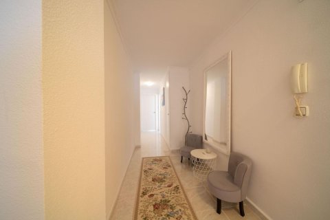Wohnung zum Verkauf in Torrevieja, Alicante, Spanien 1 Schlafzimmer, 66 m2 Nr. 183404 - Foto 4