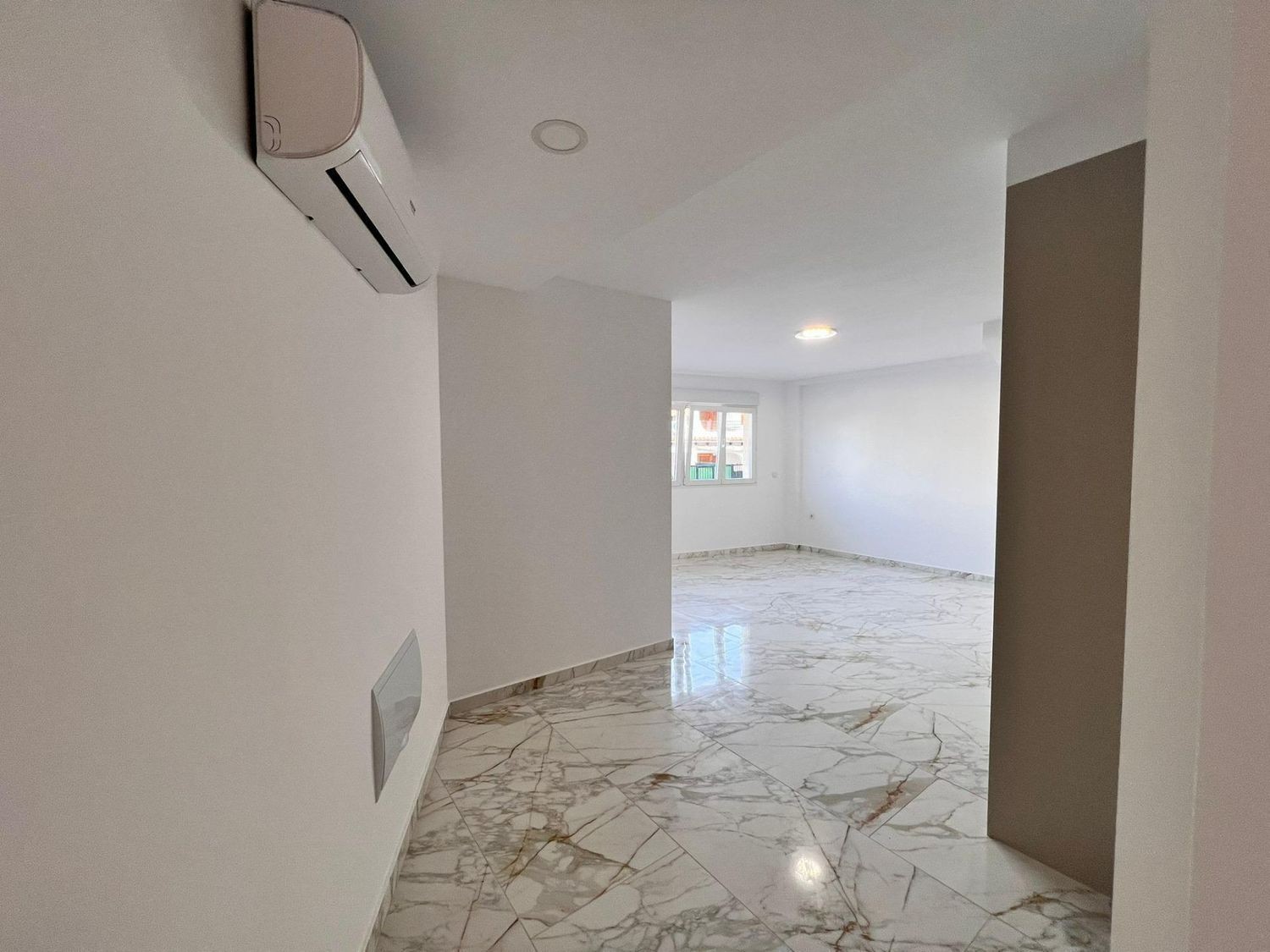 Apartament w Torrevieja, Alicante, Hiszpania 1 sypialnia, 55 mkw. nr 183401