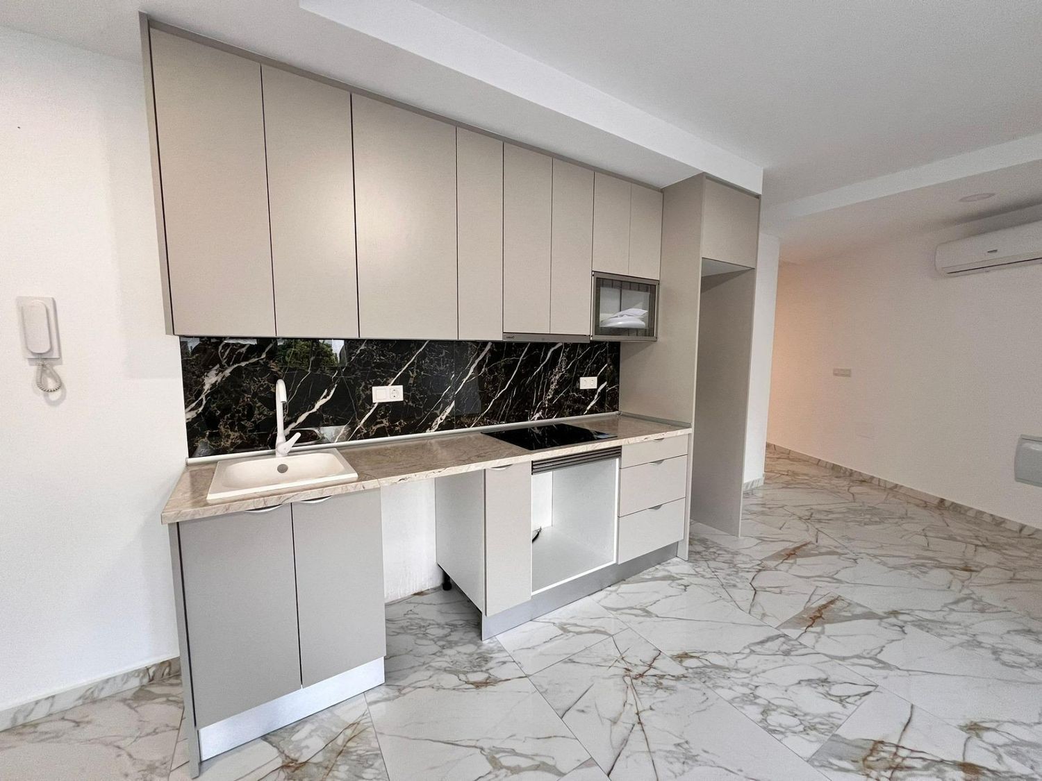 Apartament w Torrevieja, Alicante, Hiszpania 1 sypialnia, 55 mkw. nr 183401