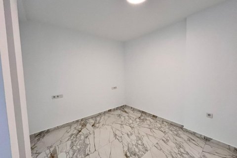 Dzīvoklis pārdošanā Torrevieja, Alicante, Spānijā 1 istaba, 55 m2 Nr. 183401 - attēls 2