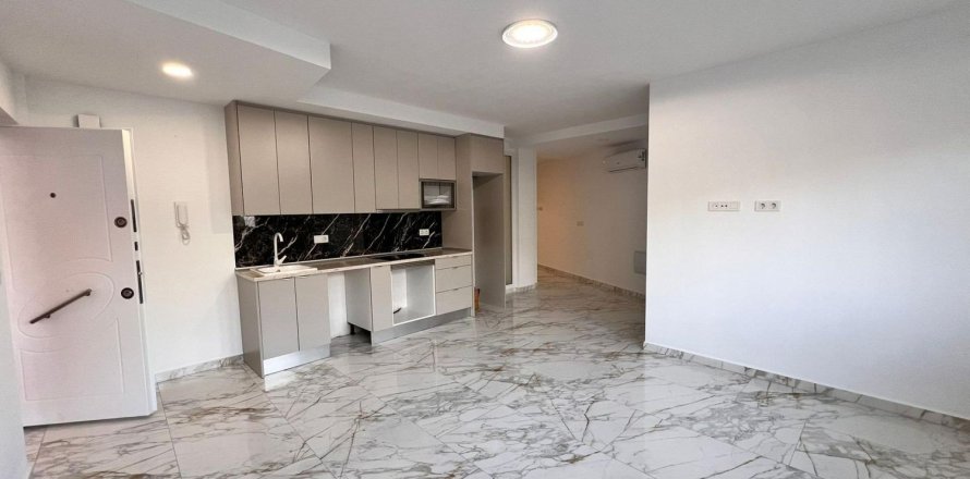 Dzīvoklis Torrevieja, Alicante, Spānijā 1 istaba, 55 m2 Nr. 183401