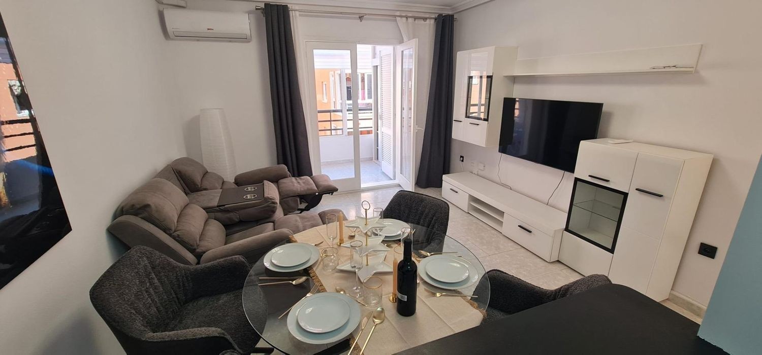 Apartment in Torrevieja, Alicante, Spain 1 bedroom, 51 sq.m. No. 183403