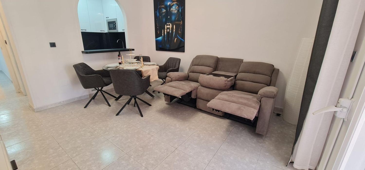 Apartment in Torrevieja, Alicante, Spain 1 bedroom, 51 sq.m. No. 183403