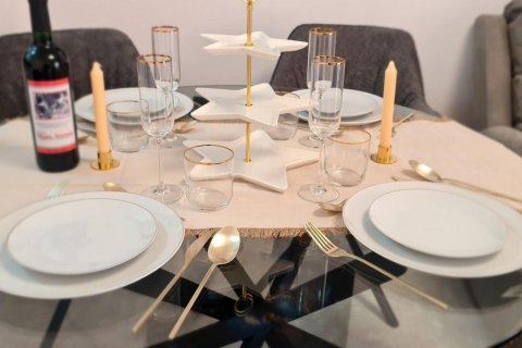 Huoneisto myytävänä Torrevieja, Alicante, Espanja, 1 makuuhuone, 51 m2 No. 183403 - kuva 15
