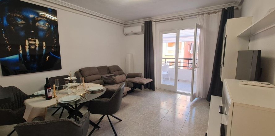 Huoneisto Torrevieja, Alicante, Espanja 1 makuuhuone, 51 m2 No. 183403