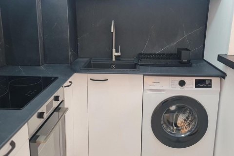 Huoneisto myytävänä Torrevieja, Alicante, Espanja, 1 makuuhuone, 51 m2 No. 183403 - kuva 3