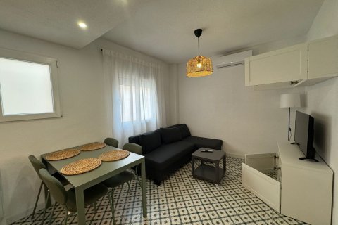 Apartment à vendre à Torrevieja, Alicante, Espagne, 1 chambre, 38 m2 No. 183402 - photo 2