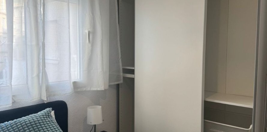 Apartment à Torrevieja, Alicante, Espagne 1 chambre, 38 m2 No. 183402