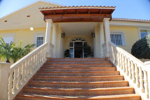 Villa pārdošanā Albir, Alicante, Spānijā 6 istabas, 450 m2 Nr. 118953 - attēls 1