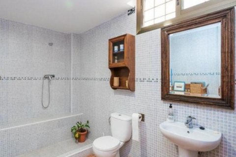 Продажа виллы в Бенидорм, Аликанте, Испания 6 спален, 390м2 №118940 - фото 21