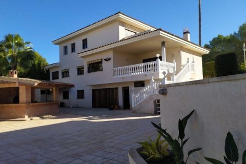 Продажа виллы в Бенидорм, Аликанте, Испания 6 спален, 390м2 №118940 - фото 1