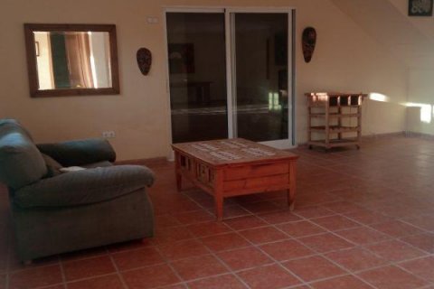 Продажа виллы в Бенидорм, Аликанте, Испания 6 спален, 390м2 №118940 - фото 9
