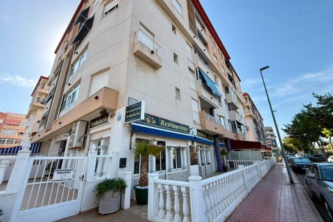 Liikekiinteistö myytävänä Guardamar del Segura, Alicante, Espanja , 101 m2 No. 193302 - kuva 11
