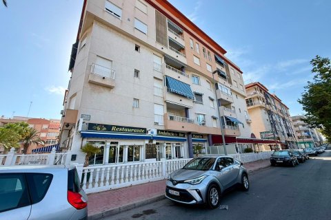 Liikekiinteistö myytävänä Guardamar del Segura, Alicante, Espanja , 101 m2 No. 193302 - kuva 10