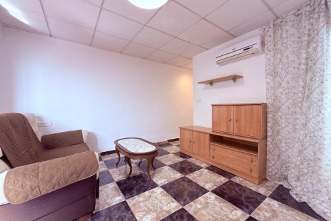 Apartment à vendre à Alicante, Espagne, 2 chambres, 71 m2 No. 193301 - photo 11