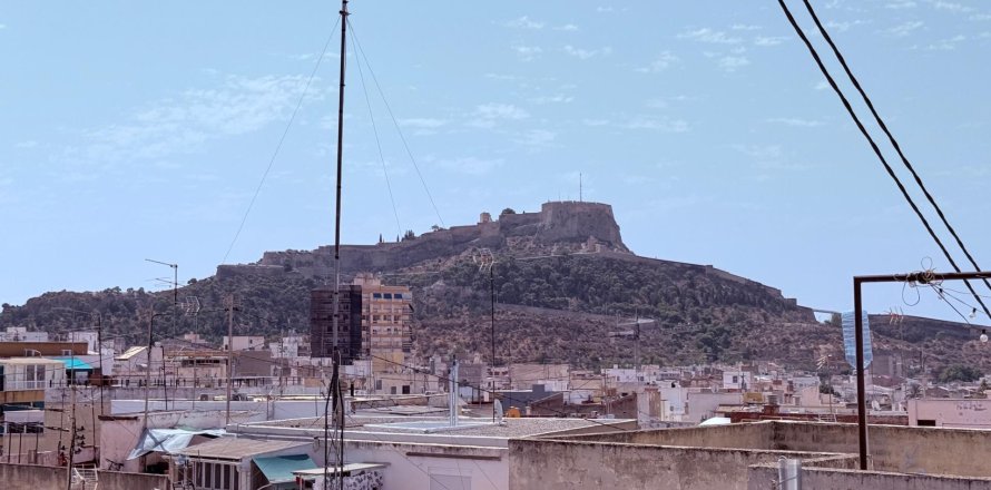 Dzīvoklis Alicante, Spānijā 2 istabas, 71 m2 Nr. 193301