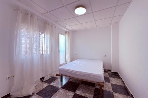 Apartment à vendre à Alicante, Espagne, 2 chambres, 71 m2 No. 193301 - photo 5