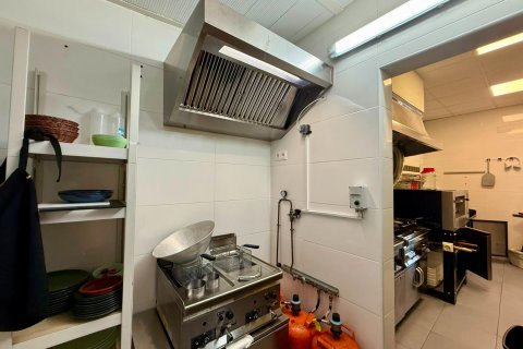 Liikekiinteistö vuokrattavana Guardamar del Segura, Alicante, Espanja , 101 m2 No. 193303 - kuva 30