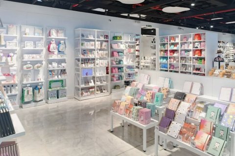 Commercial property à Ciutat Vella, Barcelona, Espagne 739 m2 No. 151904