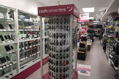 Продажа коммерческой недвижимости в Сантс-Монтжуик, Барселона, Испания 382м2 №151902 - фото 3