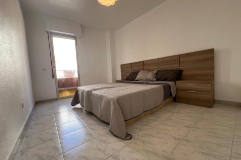 Apartment à vendre à Torrevieja, Alicante, Espagne, 3 chambres, 98 m2 No. 184353 - photo 12