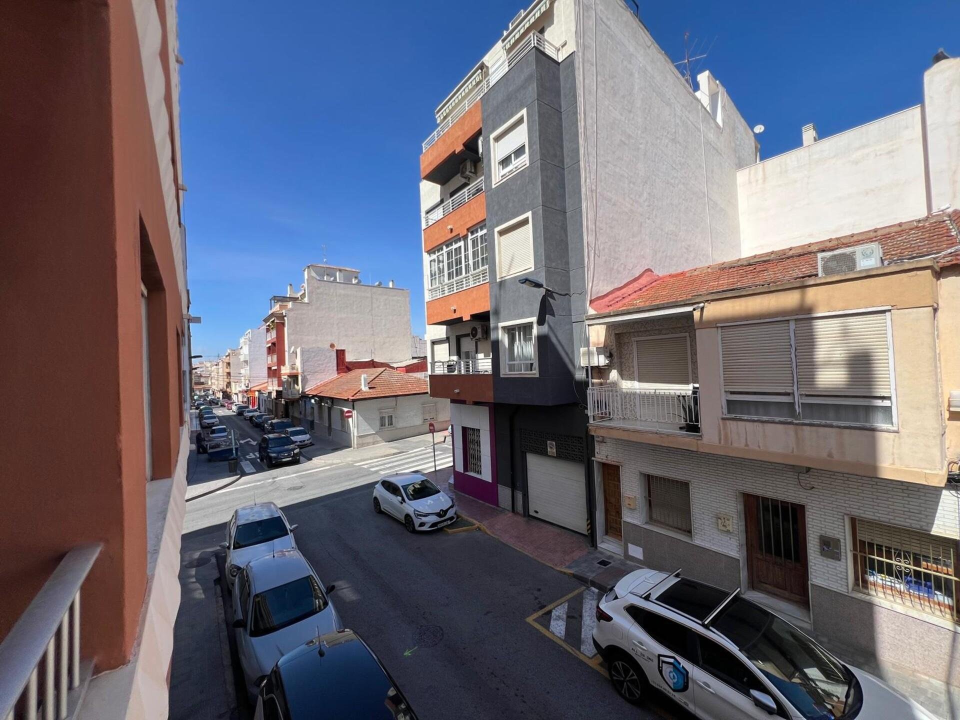 Apartament w Torrevieja, Alicante, Hiszpania 3 sypialnie, 98 mkw. nr 184353