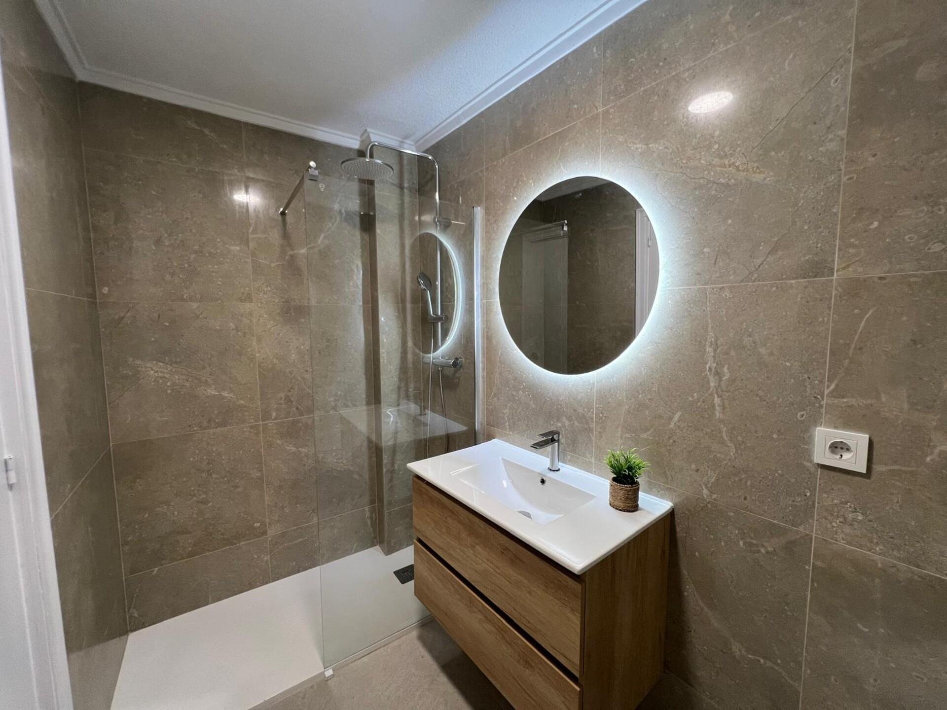 Apartament w Torrevieja, Alicante, Hiszpania 3 sypialnie, 98 mkw. nr 184353
