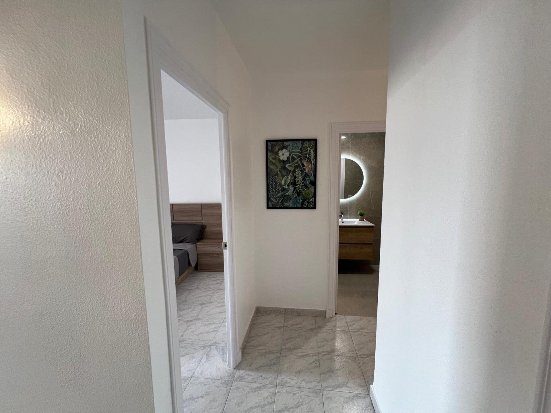 Apartament w Torrevieja, Alicante, Hiszpania 3 sypialnie, 98 mkw. nr 184353