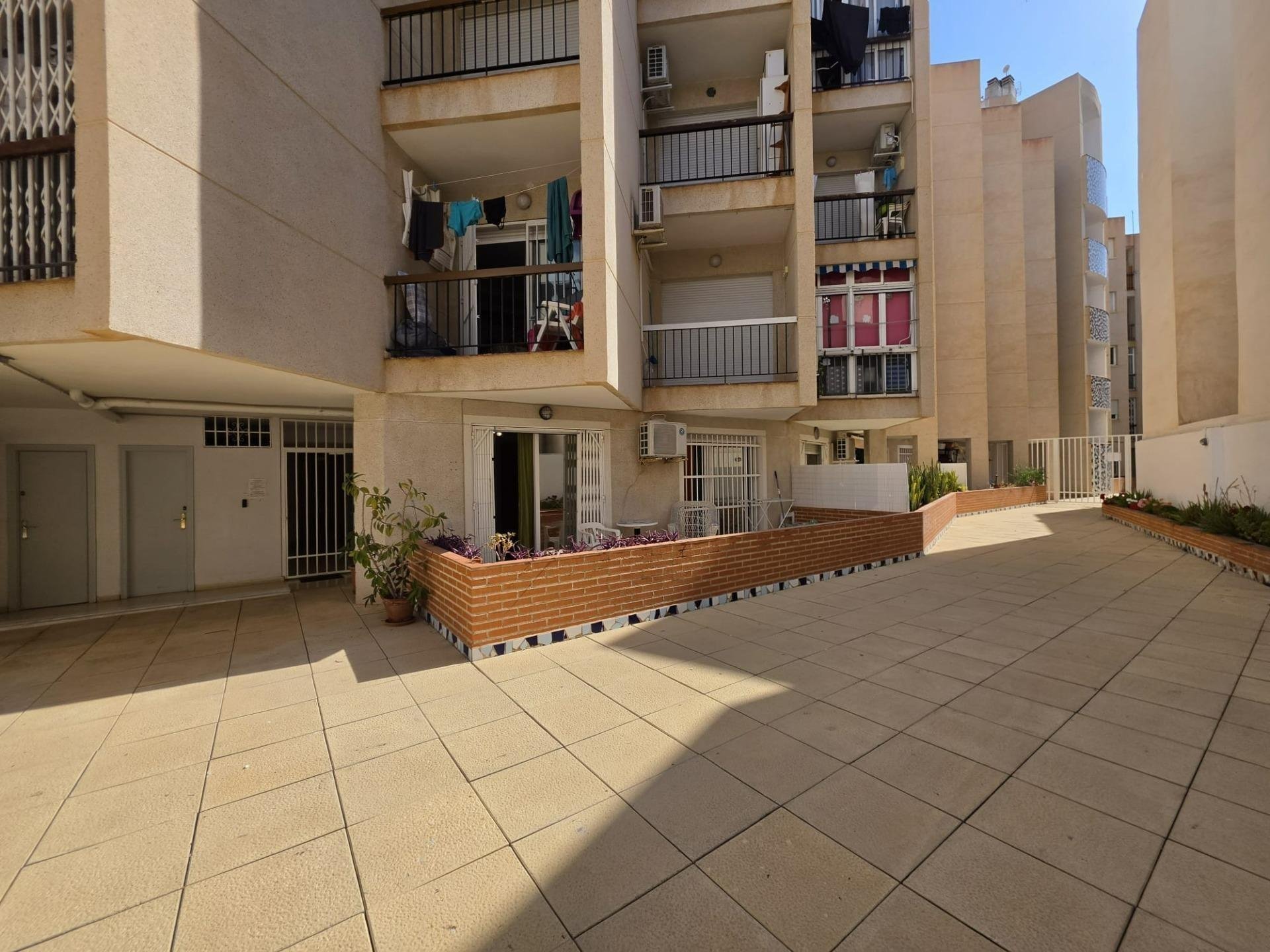 Apartment in Torrevieja, Alicante, Spain 1 bedroom, 51 sq.m. No. 184357