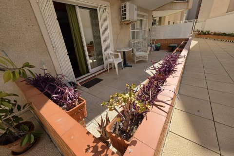 Apartment à vendre à Torrevieja, Alicante, Espagne, 1 chambre, 55 m2 No. 184354 - photo 2