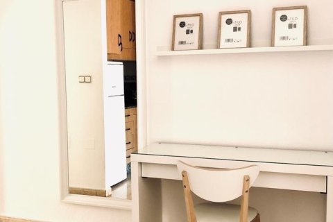 Huoneisto myytävänä Torrevieja, Alicante, Espanja, 1 makuuhuone, 44 m2 No. 184358 - kuva 3