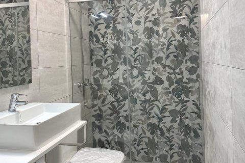Huoneisto myytävänä Torrevieja, Alicante, Espanja, 1 makuuhuone, 44 m2 No. 184358 - kuva 7
