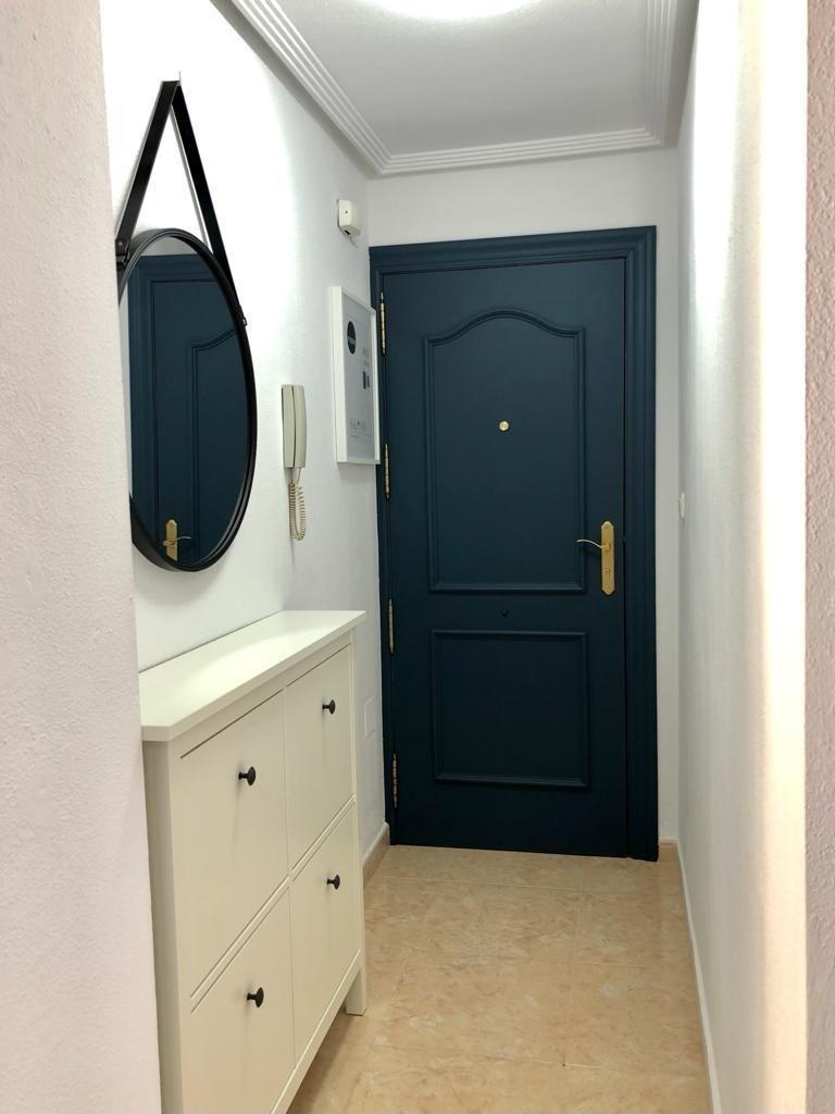 Apartment in Torrevieja, Alicante, Spain 1 bedroom, 44 sq.m. No. 184358