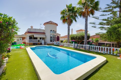 Appartamento a San Fulgencio, Alicante, Spagna 150 mq. N° 190774