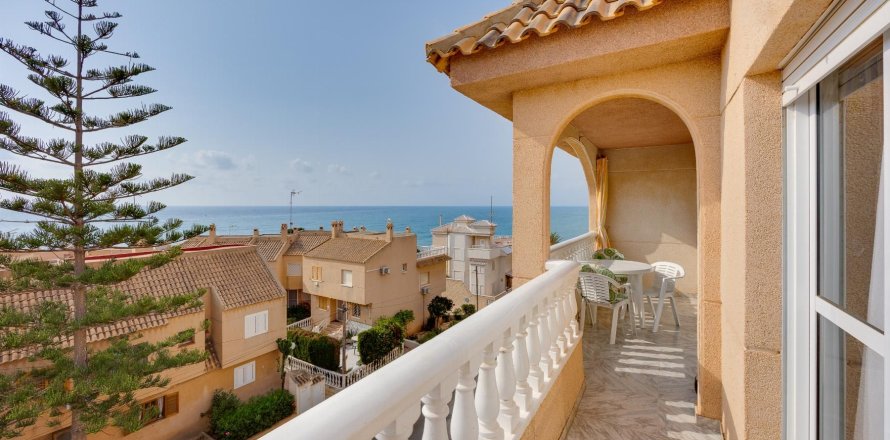 Appartamento a Torrevieja, Alicante, Spagna 70 mq. N° 190776