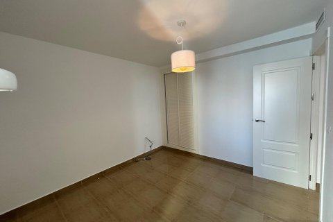 Huoneisto myytävänä Benidorm, Alicante, Espanja, 3 makuuhuonetta, 132 m2 No. 190773 - kuva 24