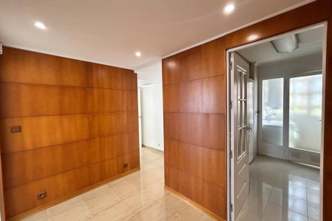Huoneisto myytävänä Benidorm, Alicante, Espanja, 3 makuuhuonetta, 132 m2 No. 190773 - kuva 21