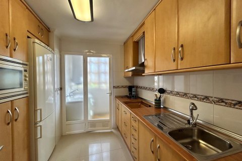 Huoneisto myytävänä Benidorm, Alicante, Espanja, 3 makuuhuonetta, 132 m2 No. 190773 - kuva 25