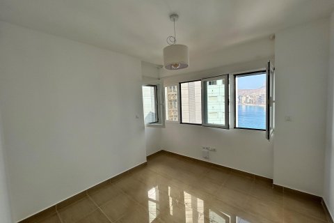 Huoneisto myytävänä Benidorm, Alicante, Espanja, 3 makuuhuonetta, 132 m2 No. 190773 - kuva 16