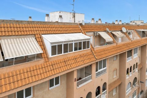 Lägenhet till salu i Torrevieja, Alicante, Spanien 60 kvm. Nr. 190777 - foto 2