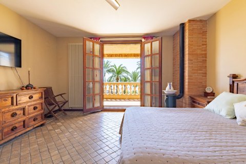 House à vendre à Cullera, Valencia, Espagne, 640 m2 No. 165294 - photo 14