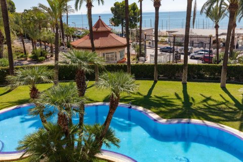 House à vendre à Cullera, Valencia, Espagne, 640 m2 No. 165294 - photo 1