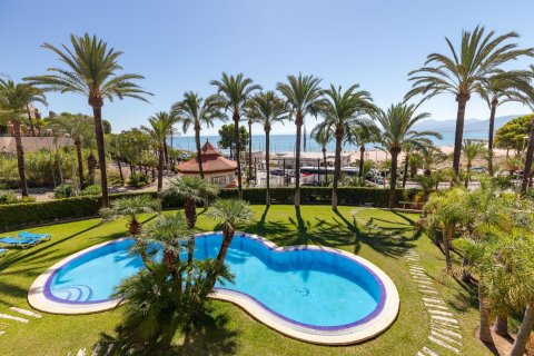 House à vendre à Cullera, Valencia, Espagne, 640 m2 No. 165294 - photo 2