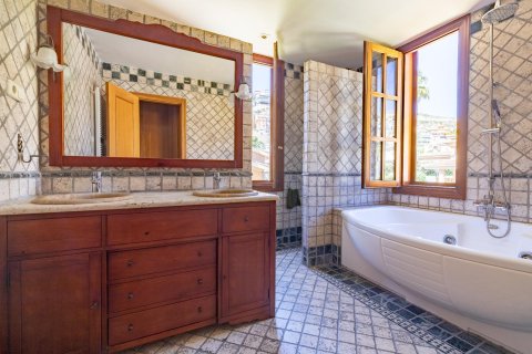 House à vendre à Cullera, Valencia, Espagne, 640 m2 No. 165294 - photo 13