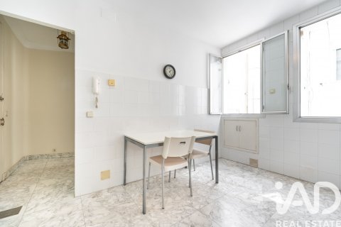 Аренда квартиры в Мадрид, Испания 1 спальня, 60м2 №195029 - фото 14