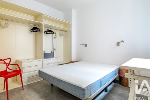 Аренда квартиры в Мадрид, Испания 4 спальни, 130м2 №195031 - фото 7