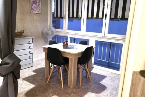 Apartment à louer à Salou, Tarragona, Espagne, 50 m2 No. 195030 - photo 2