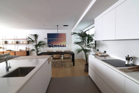 Продажа квартиры Барселона, Испания 4 спальни, 185м2 №138984 - фото 4