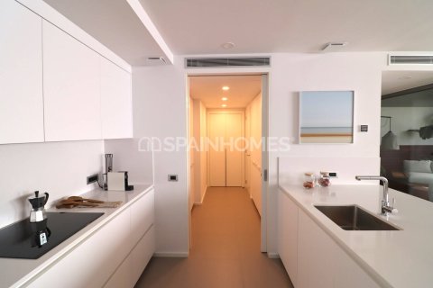Продажа квартиры Барселона, Испания 4 спальни, 185м2 №138984 - фото 6